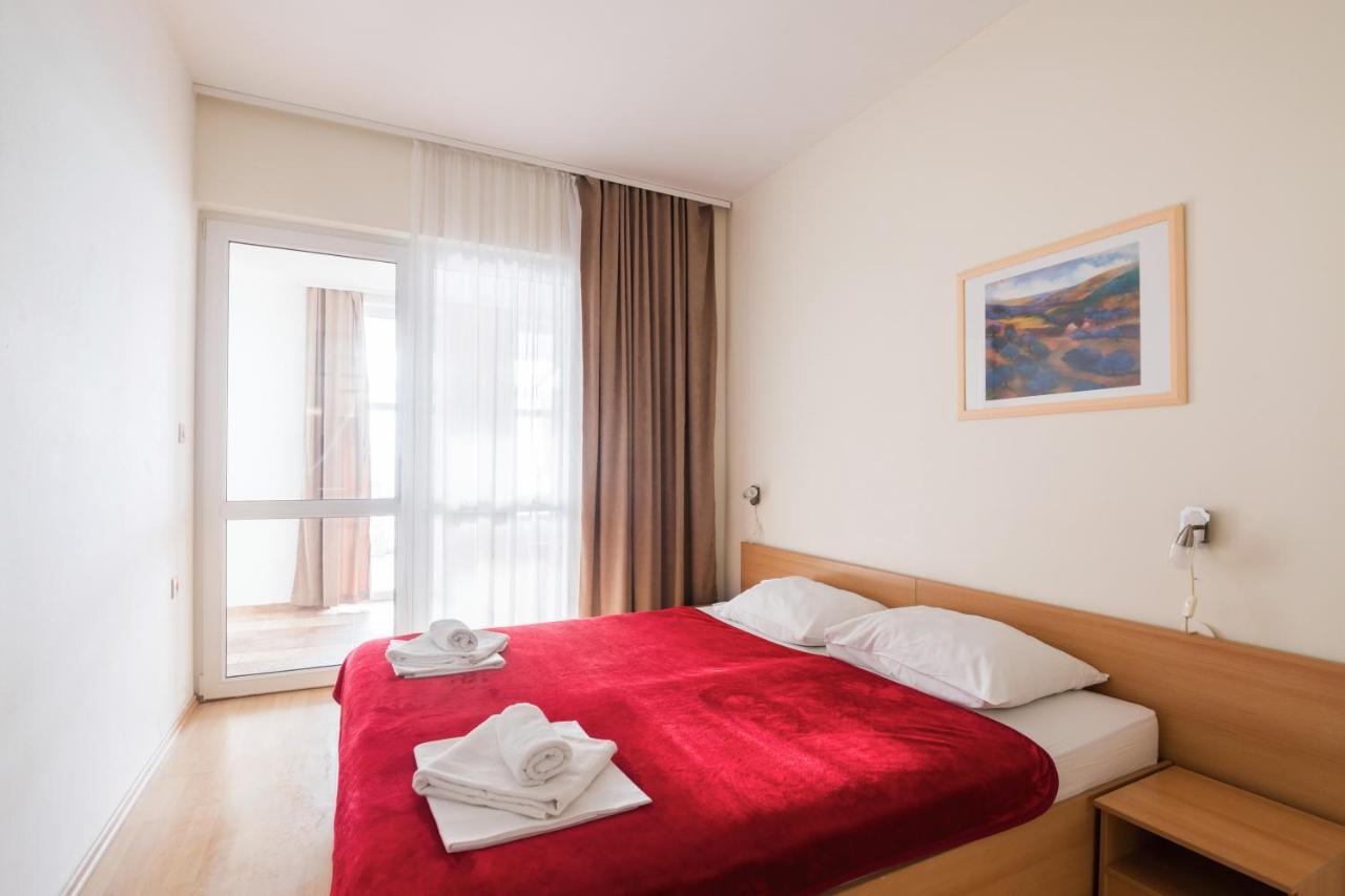 Hotel Rooms Roccia Novigrad  Exterior foto