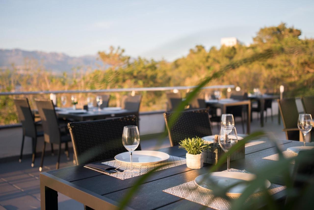 Hotel Rooms Roccia Novigrad  Exterior foto
